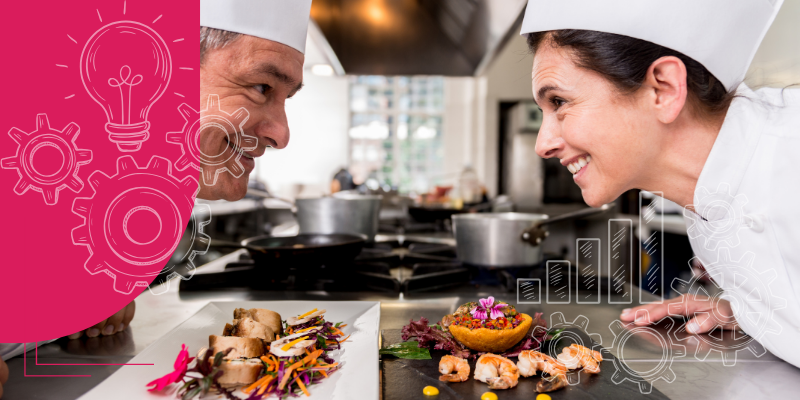 Dois chefs gigantes com colher e garfo prateados cruzados em duelo, simbolizando estratégias competitivas para restaurantes.