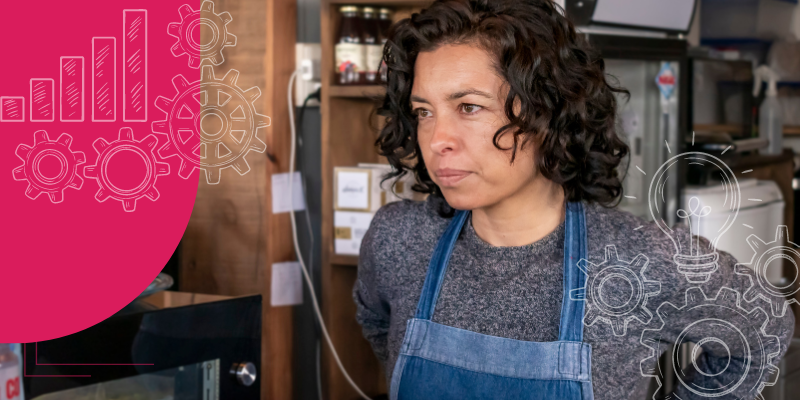Cliente comunicando suas necessidades a um vendedor em um café, destacando a importância de ouvir atentamente os clientes.